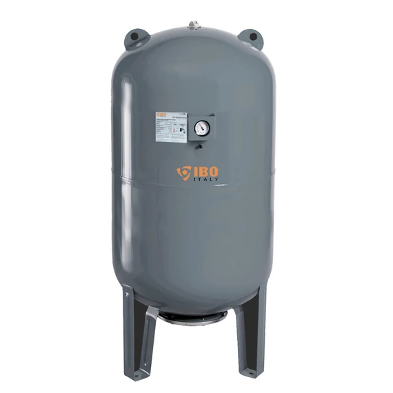 IBO ITALY hidrofor tartály álló 750L GBV